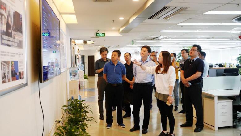 GCGC黄金城集团与成都传媒集团签署战术合作和谈