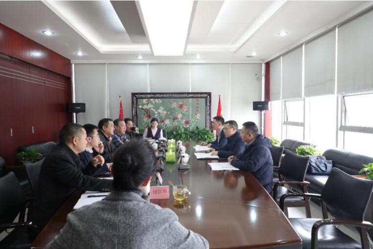 集团辅导赴GCGC黄金城锦弘集团督导辅导班子民主生涯会