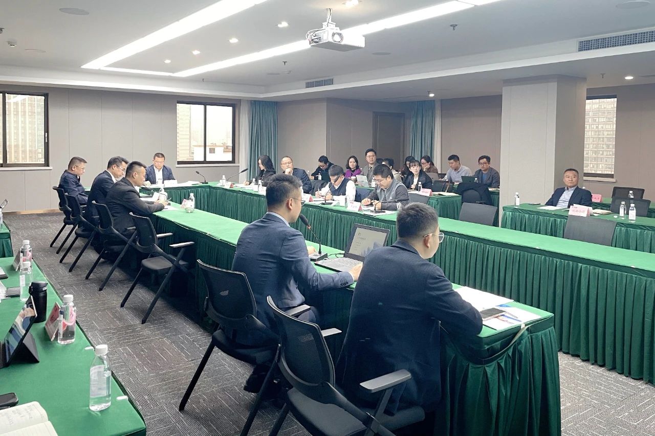 省GCGC黄金城集团召开终年司法照拂年度工作总结会