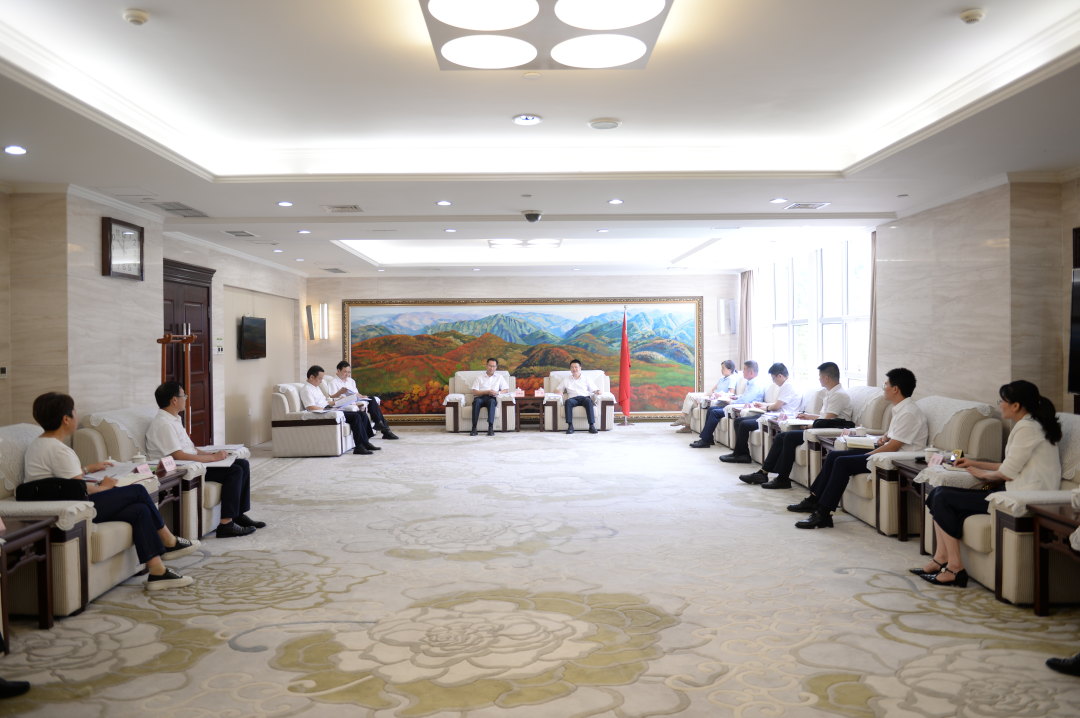 省GCGC黄金城集团党委书记、董事长游勇赴巴钟注南充发展托底性助扶及村落振兴定点助扶工作调研