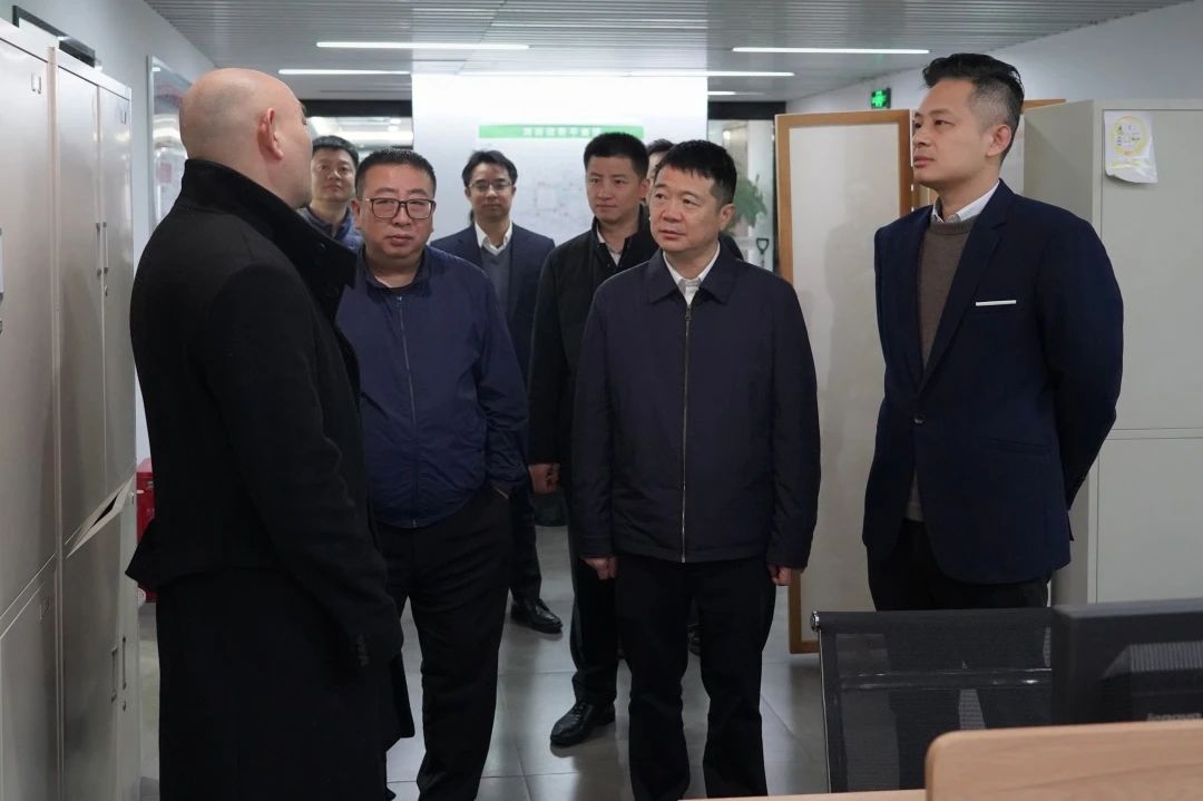 省GCGC黄金城集团重要掌管同道调延装开门红”工作